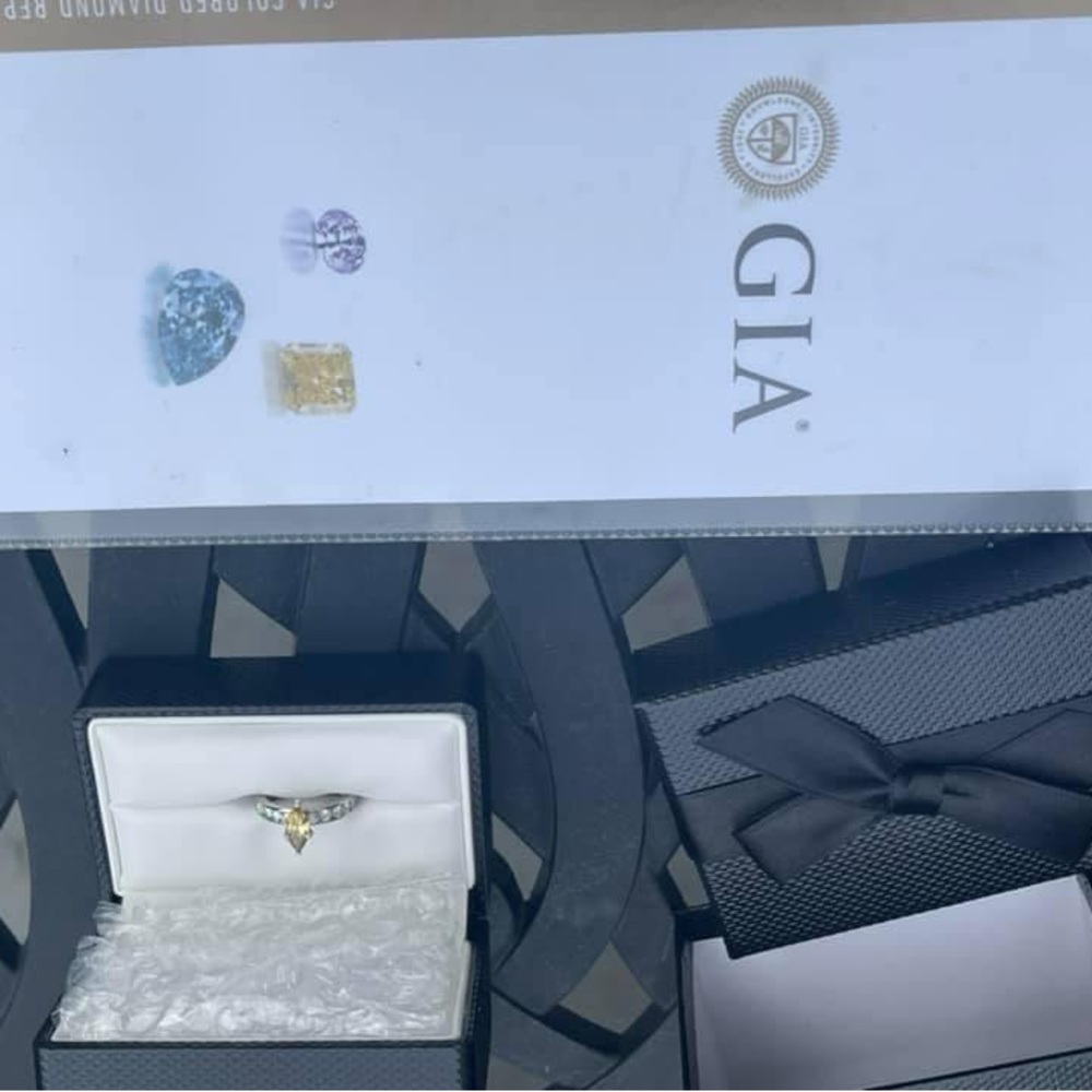 1.61cts platinum diamond ring - size 4.5